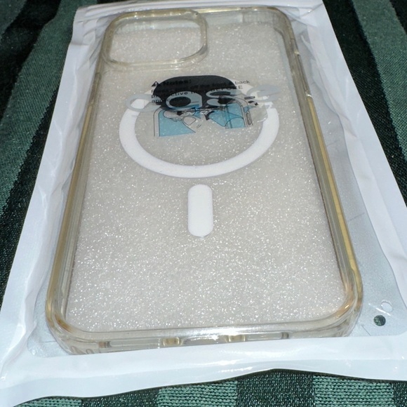 Pro Max Phone Case - Picture 4 of 7